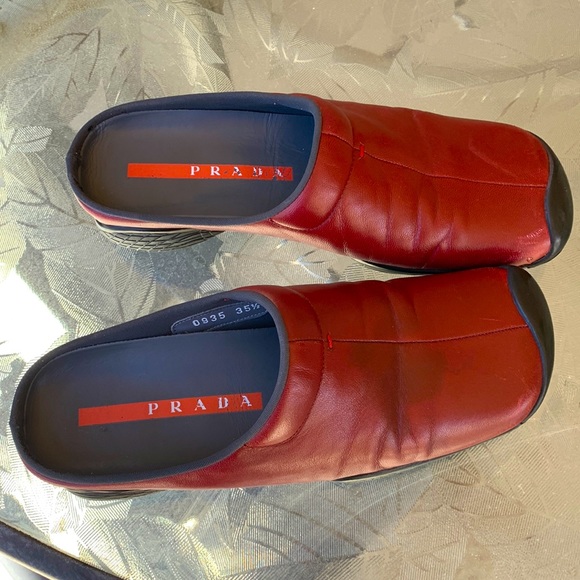 Prada leather shoes - Picture 1 of 11